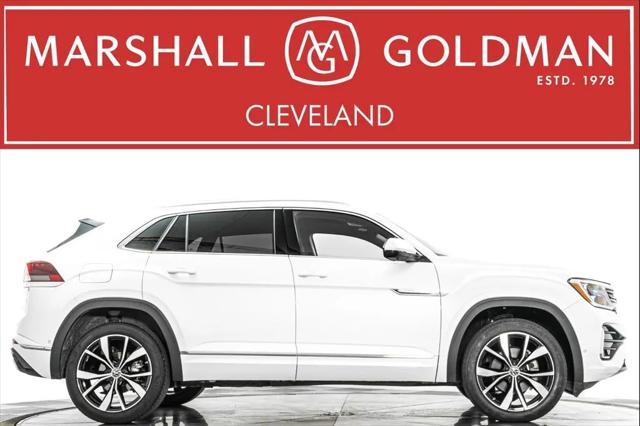 2024 Volkswagen Atlas Cross Sport 2.0T SEL Premium R-Line for sale in Warrenville Heights, OH