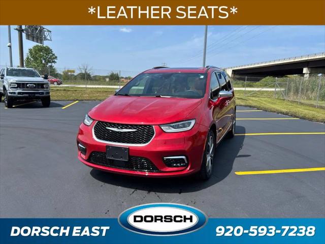 2024 Chrysler Pacifica Pinnacle AWD for sale in Green Bay, WI