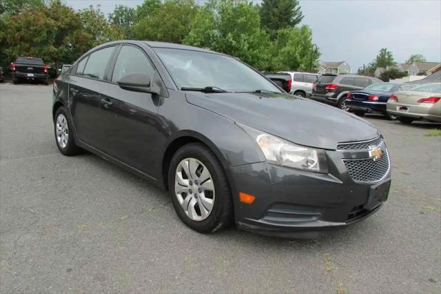 2013 Chevrolet Cruze LS Auto for sale in Purcellville, VA