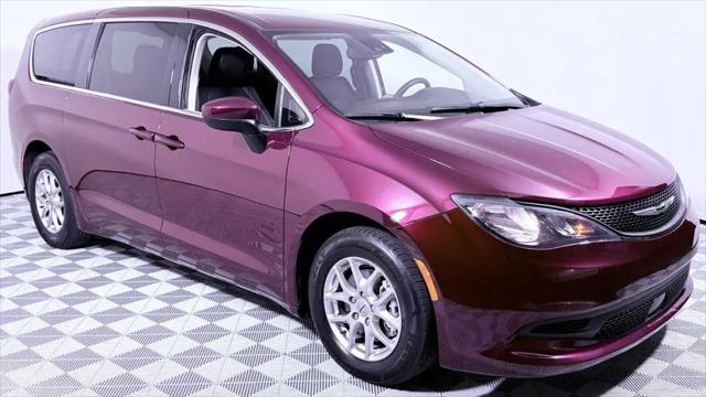 2023 Chrysler Voyager LX for sale in Lee's Summit, MO