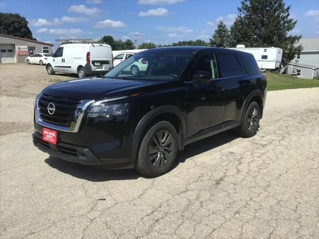 2023 Nissan Pathfinder S 4WD for sale in Shullsburg, WI