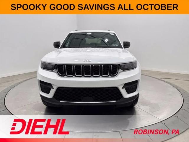 2027 Jeep Grand Cherokee GRAND CHEROKEE LAREDO X 4X4 2027 Jeep Grand Cherokee GRAND CHEROKEE LAREDO X 4X4