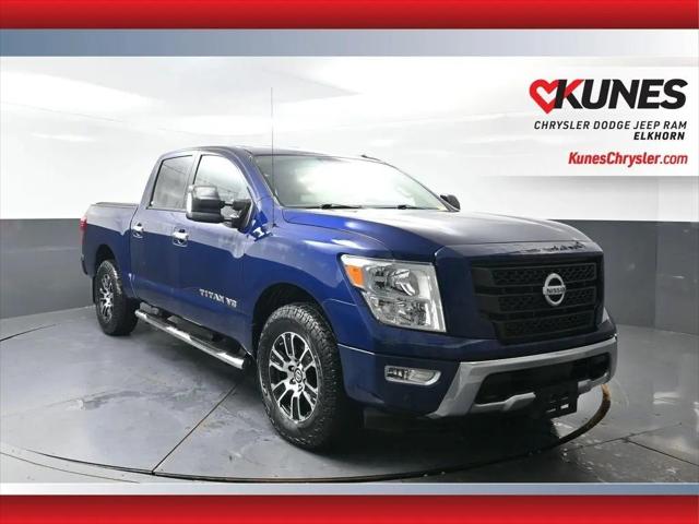 2020 Nissan Titan Crew Cab SV 4x4 for sale in Elkhorn, WI