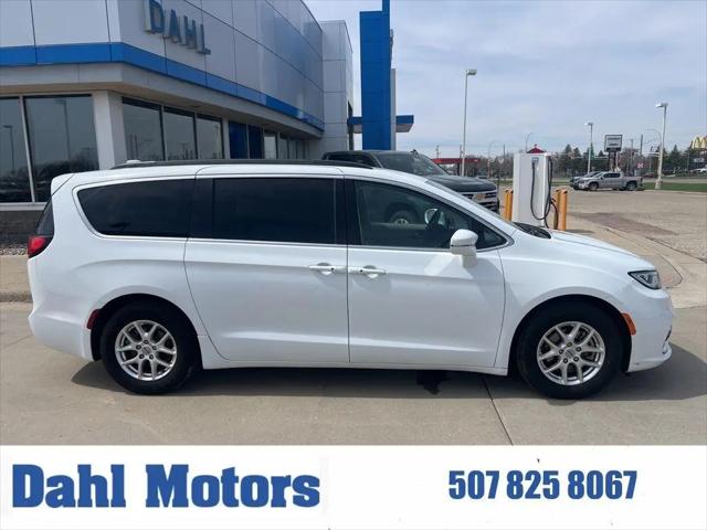 2022 Chrysler Pacifica Touring L for sale in Pipestone, MN