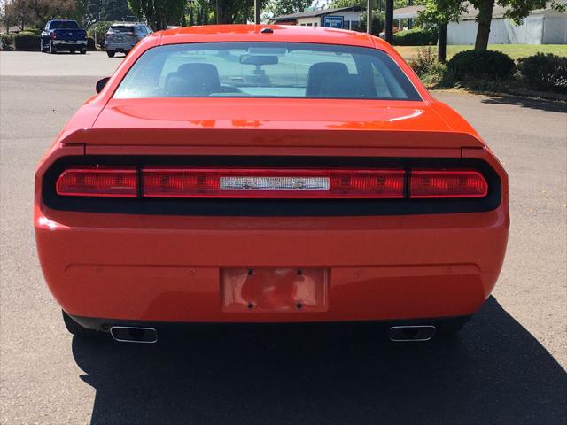 2013 Dodge Challenger R/T Plus