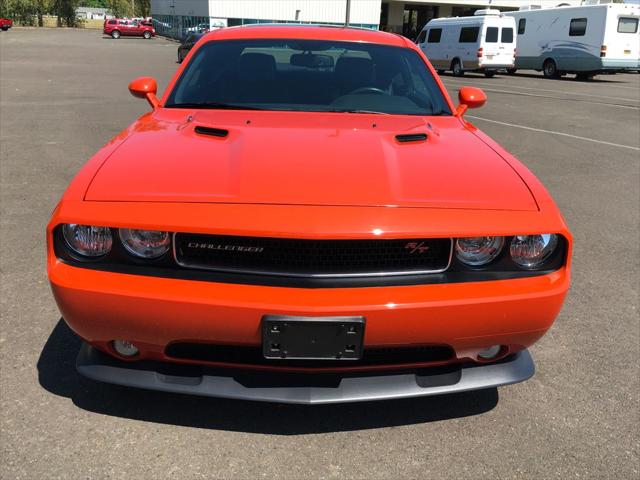2013 Dodge Challenger R/T Plus