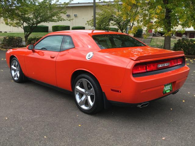 2013 Dodge Challenger R/T Plus