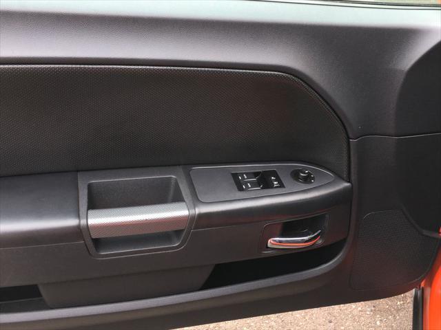 2013 Dodge Challenger R/T Plus