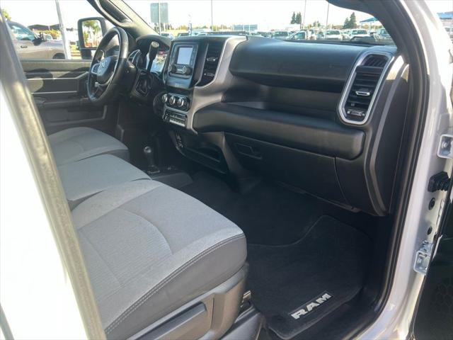 2024 Ram 3500 Tradesman/SLT/Laramie/Limited