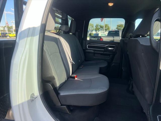 2024 Ram 3500 Tradesman/SLT/Laramie/Limited