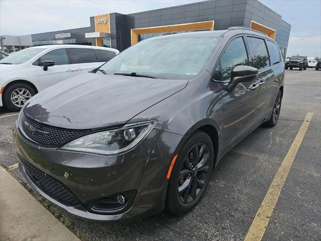 2018 Chrysler Pacifica Limited for sale in Olathe, KS