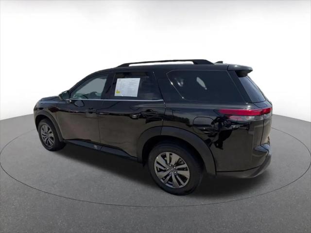 2025 Nissan Pathfinder SV FWD