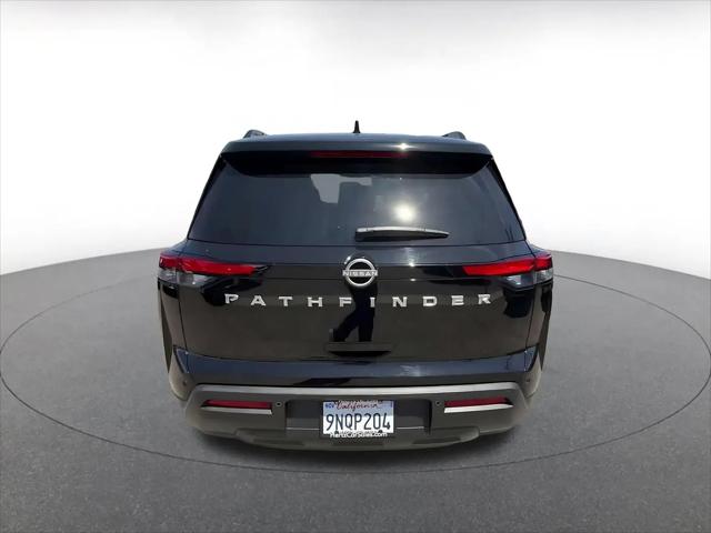 2025 Nissan Pathfinder SV FWD