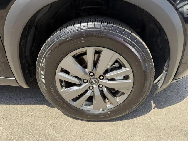 2025 Nissan Pathfinder SV FWD