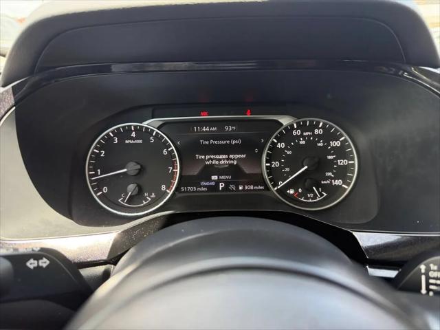 2025 Nissan Pathfinder SV FWD