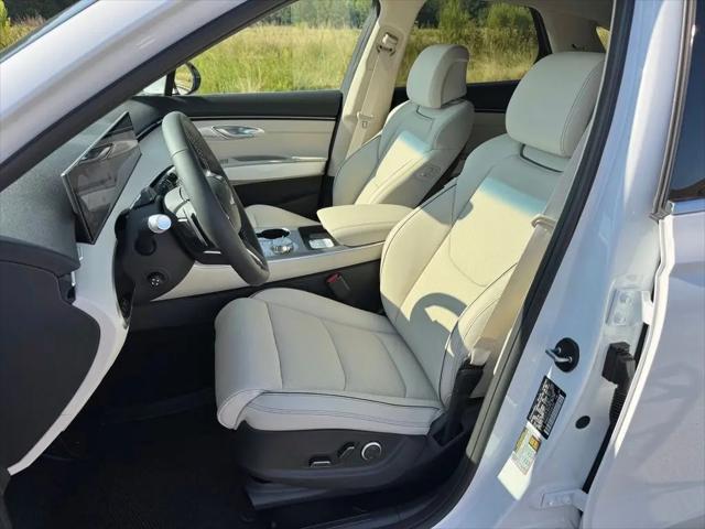 2027 Genesis GV70 2.5T Advanced
