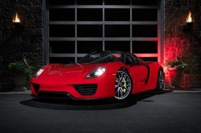 2015 Porsche 918 Spyder Base w/Weissach Package