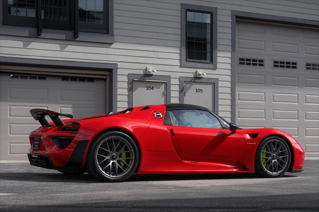2015 Porsche 918 Spyder Base w/Weissach Package