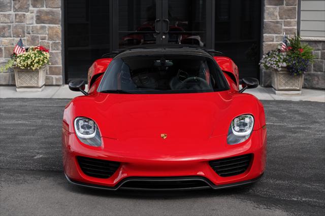 2015 Porsche 918 Spyder Base w/Weissach Package