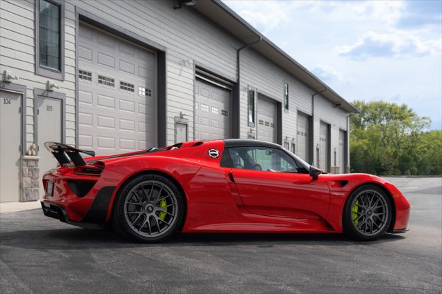 2015 Porsche 918 Spyder Base w/Weissach Package