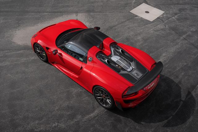 2015 Porsche 918 Spyder Base w/Weissach Package