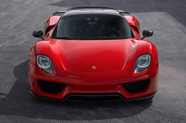 2015 Porsche 918 Spyder Base w/Weissach Package