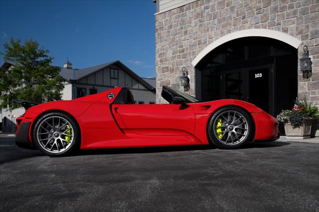2015 Porsche 918 Spyder Base w/Weissach Package