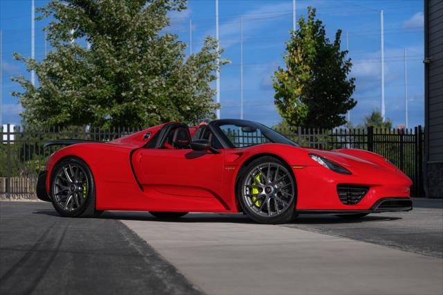 2015 Porsche 918 Spyder Base w/Weissach Package