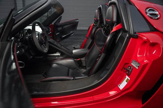 2015 Porsche 918 Spyder Base w/Weissach Package