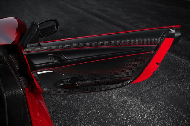 2015 Porsche 918 Spyder Base w/Weissach Package