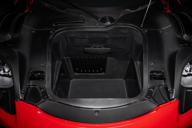 2015 Porsche 918 Spyder Base w/Weissach Package