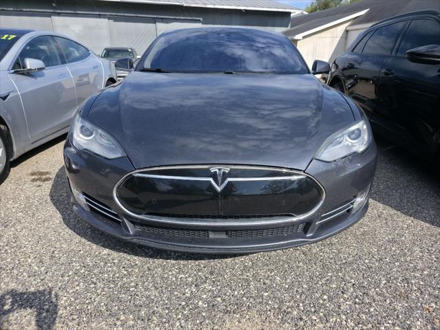 2014 Tesla Model S 85 for sale in La Crescent, MN