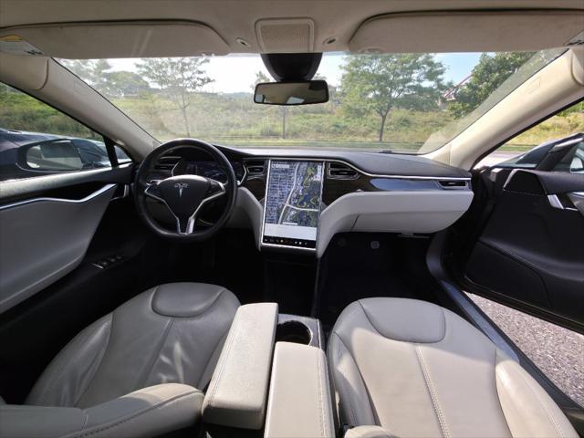 2014 Tesla Model S 85