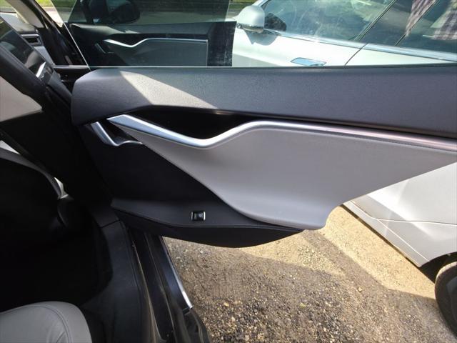 2014 Tesla Model S 85