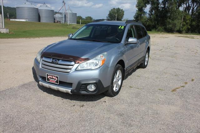 2013 Subaru Outback 2.5i Limited for sale in La Crescent, MN
