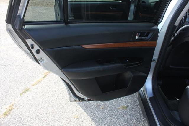 2013 Subaru Outback 2.5i Limited
