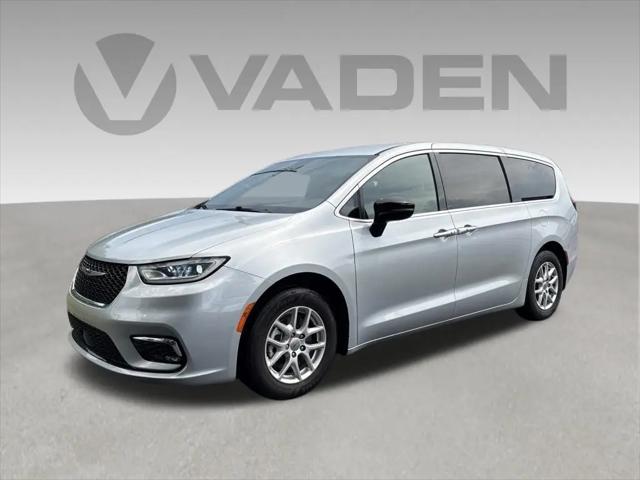 2024 Chrysler Pacifica Touring for sale in Hinesville, GA