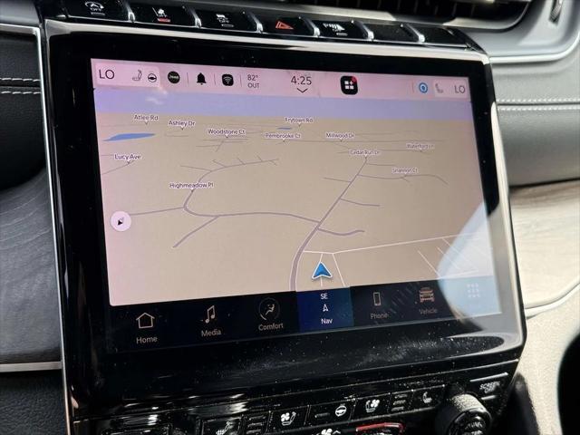 2023 Jeep Grand Cherokee L Limited 4x4 2023 Jeep Grand Cherokee L Limited 4x4