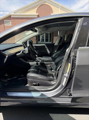 2019 Tesla Model 3 Standard Range