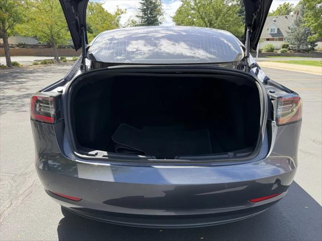 2019 Tesla Model 3 Standard Range