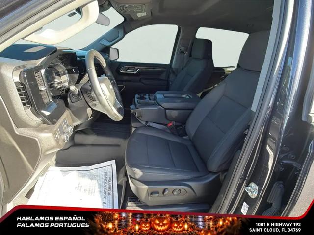 2023 Chevrolet Silverado 1500 2WD Crew Cab Short Bed LT
