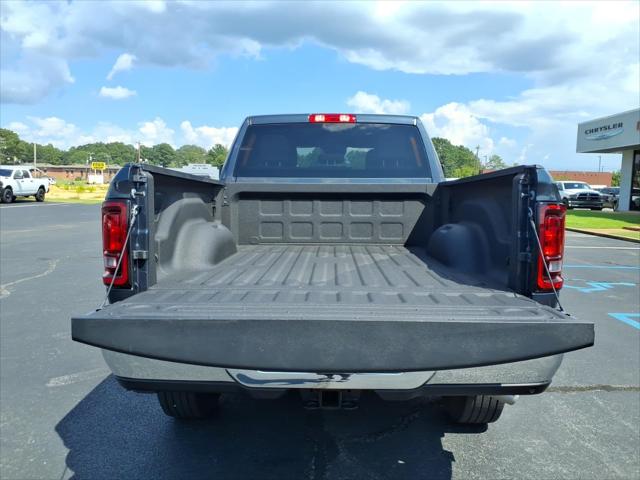 2026 Ram 2500 Big Horn Crew Cab 4x4 64 Box