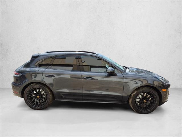2020 Porsche Macan Turbo
