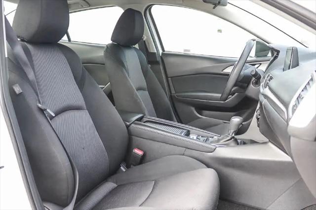 2018 Mazda Mazda3 Sport