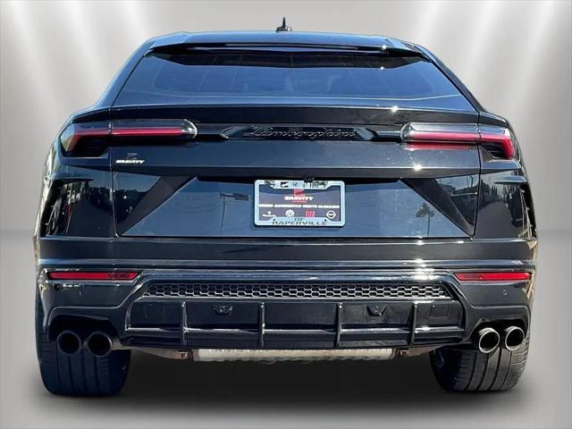 2021 Lamborghini Urus Standard