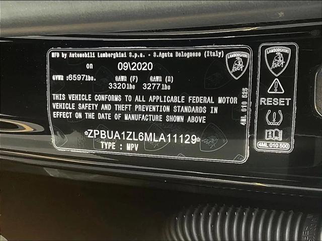 2021 Lamborghini Urus Standard