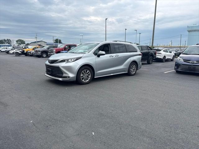 2022 Toyota Sienna XLE