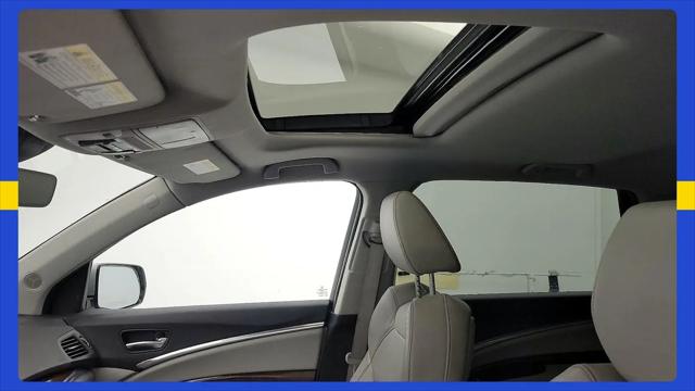 2017 Acura MDX w/Technology Package