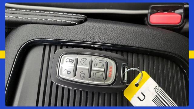 2026 Chrysler Pacifica Limited AWD