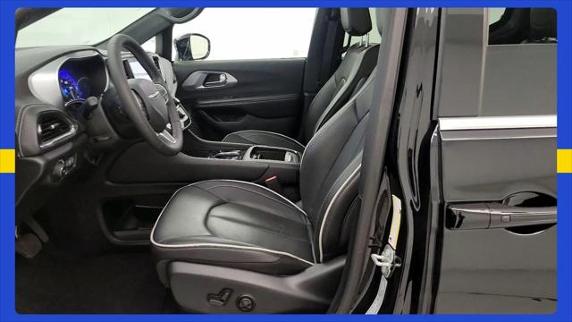 2026 Chrysler Pacifica Limited AWD